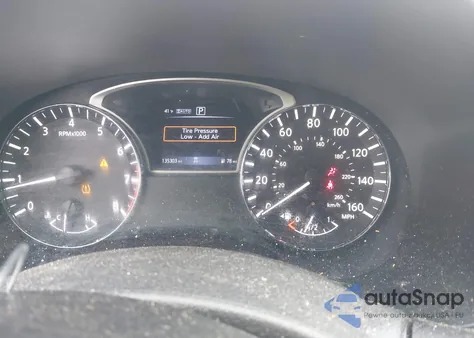 2019 Nissan Pathfinder S z USA, uszkodzony, nr VIN 5N1DR2MM6KC645071